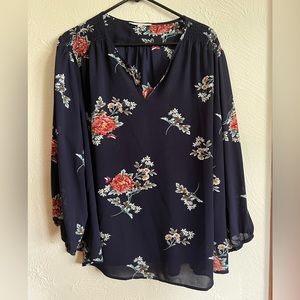 Navy floral flowy blouse top